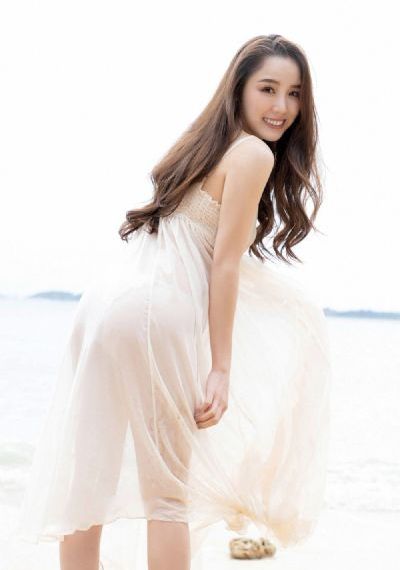 和三个婕子做受hd